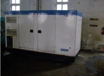 重庆康明斯150kw大型柴油二手发电机组